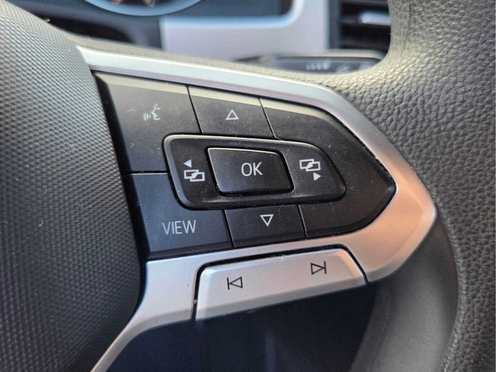 Used 2021 Volkswagen Atlas Cross Sport S FWD image 27