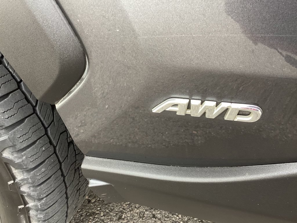 Used 2020 Toyota RAV4 Limited AWD/4WD image 17