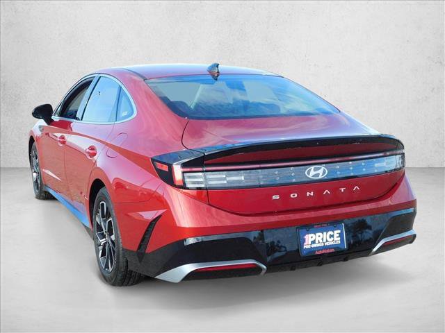 Used 2025 Hyundai Sonata SEL FWD image 13