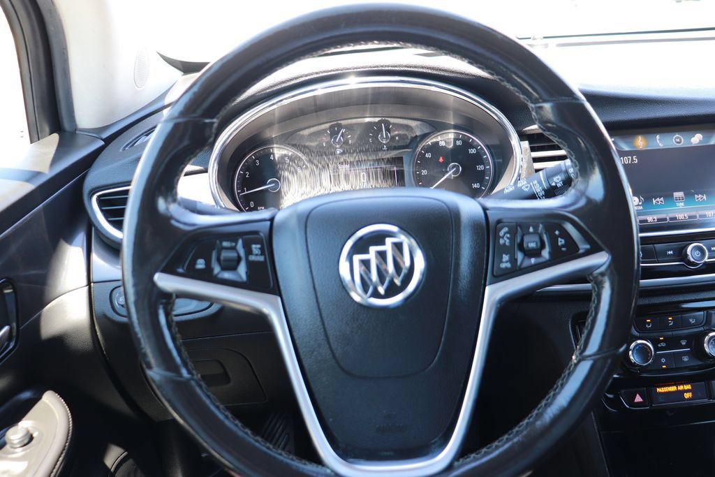 Used 2020 Buick Encore Preferred FWD image 18