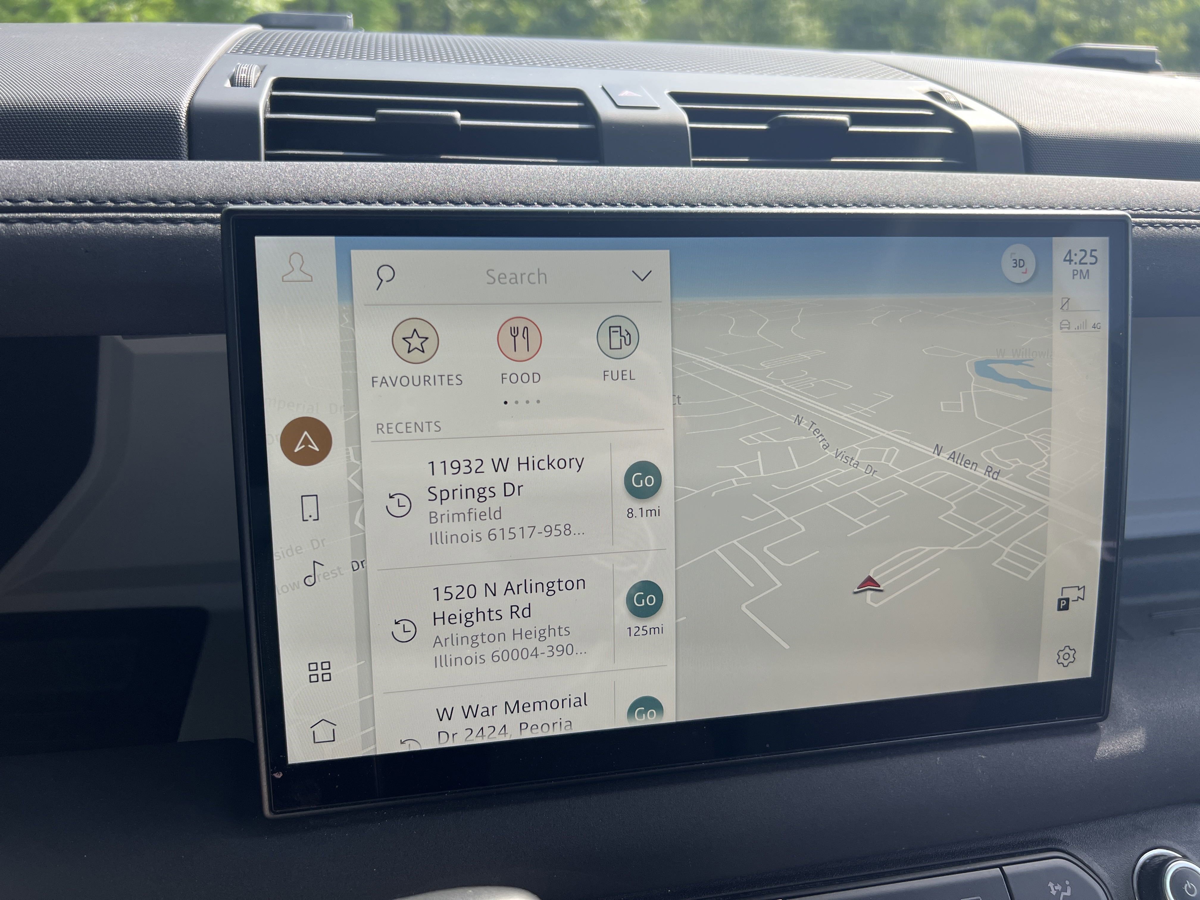 Used 2023 Land Rover Defender 110 S image 13