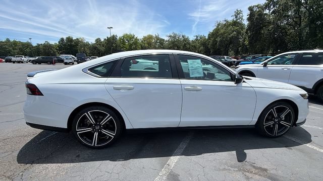 Used 2023 Honda Accord Sport image 3