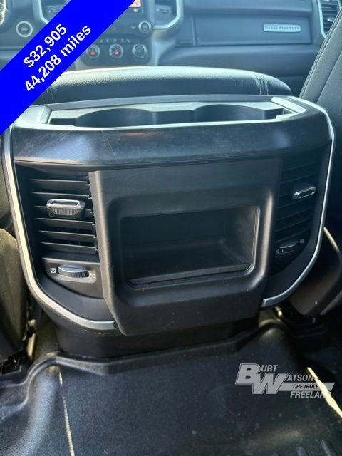 Used 2023 RAM 1500 4x4 Crew Cab image 32