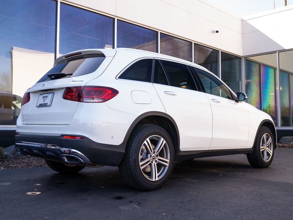 Used 2021 Mercedes-Benz GLC 300 4MATIC w/ Premium Package image 9