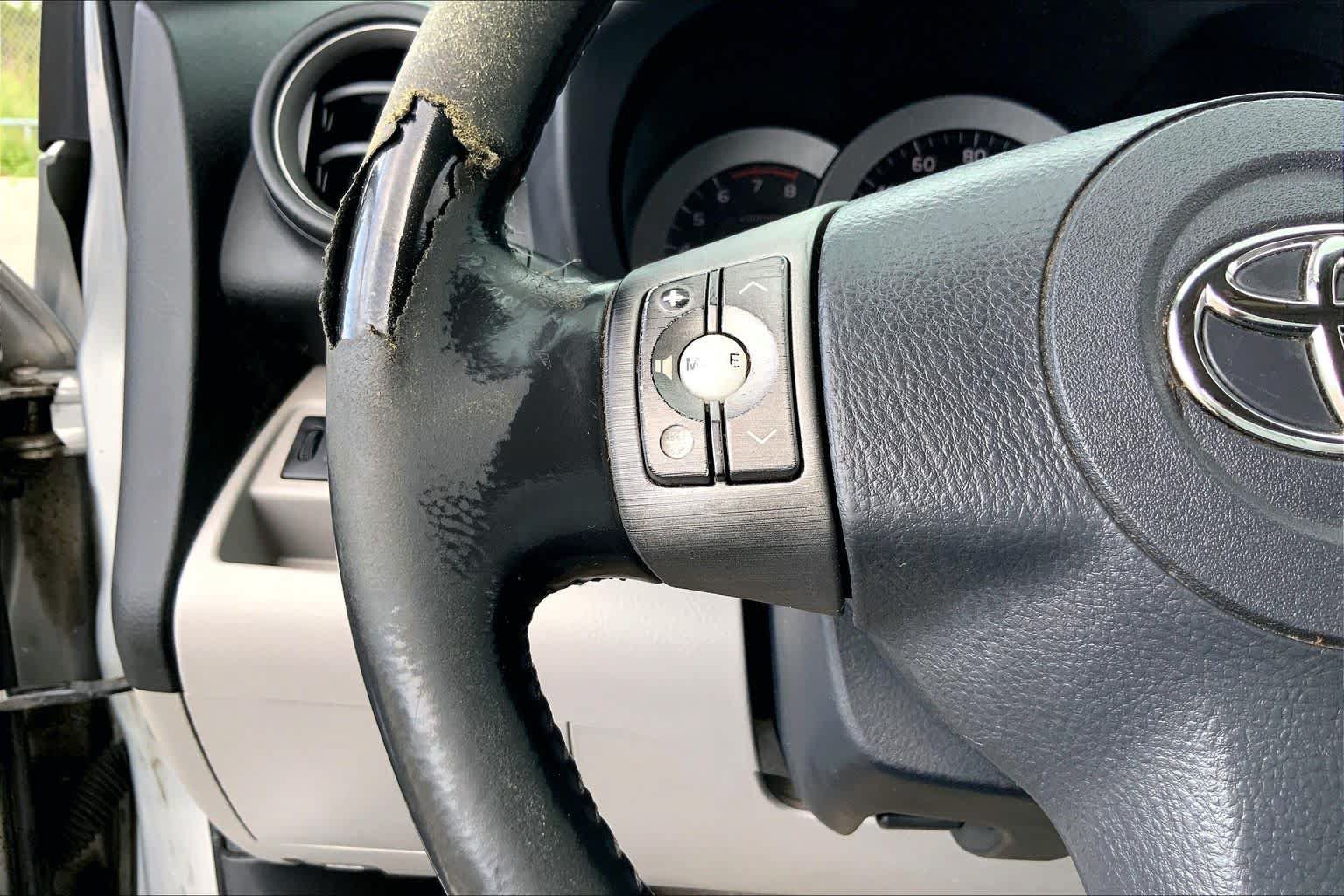 Used 2007 Toyota RAV4 Limited AWD/4WD image 22