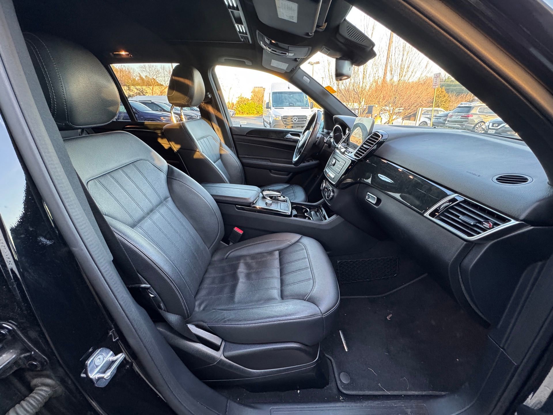 Certified 2019 Mercedes-Benz GLE 400 4MATIC image 8