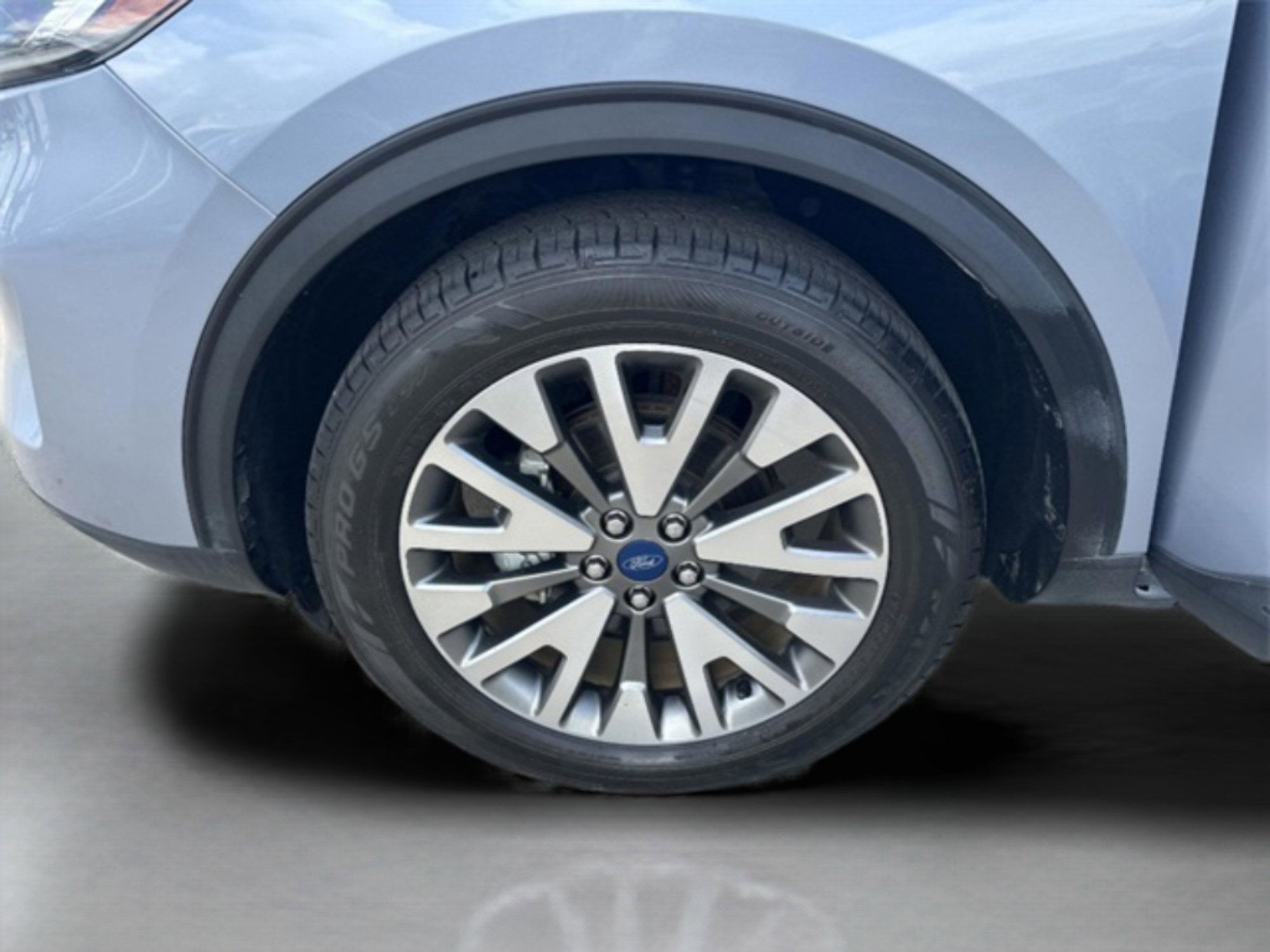 Used 2022 Ford Escape Titanium image 24