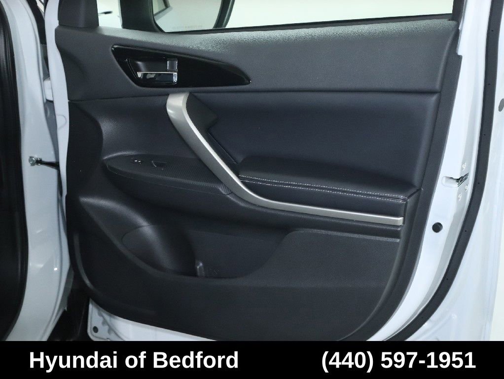 Used 2025 Mitsubishi Eclipse Cross AWD image 33