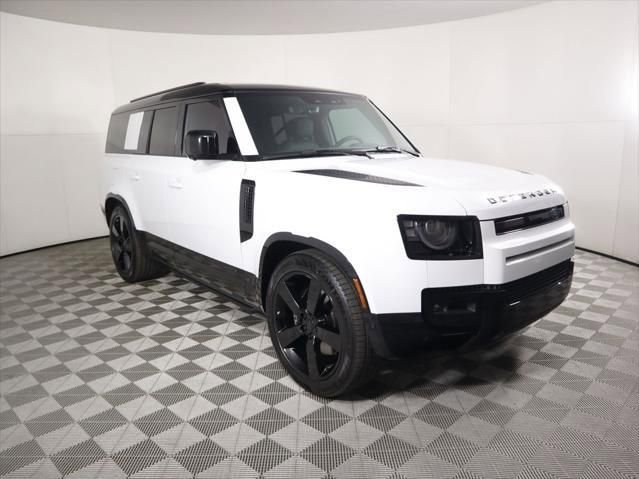 New 2026 Land Rover Defender 130 V8 image 3