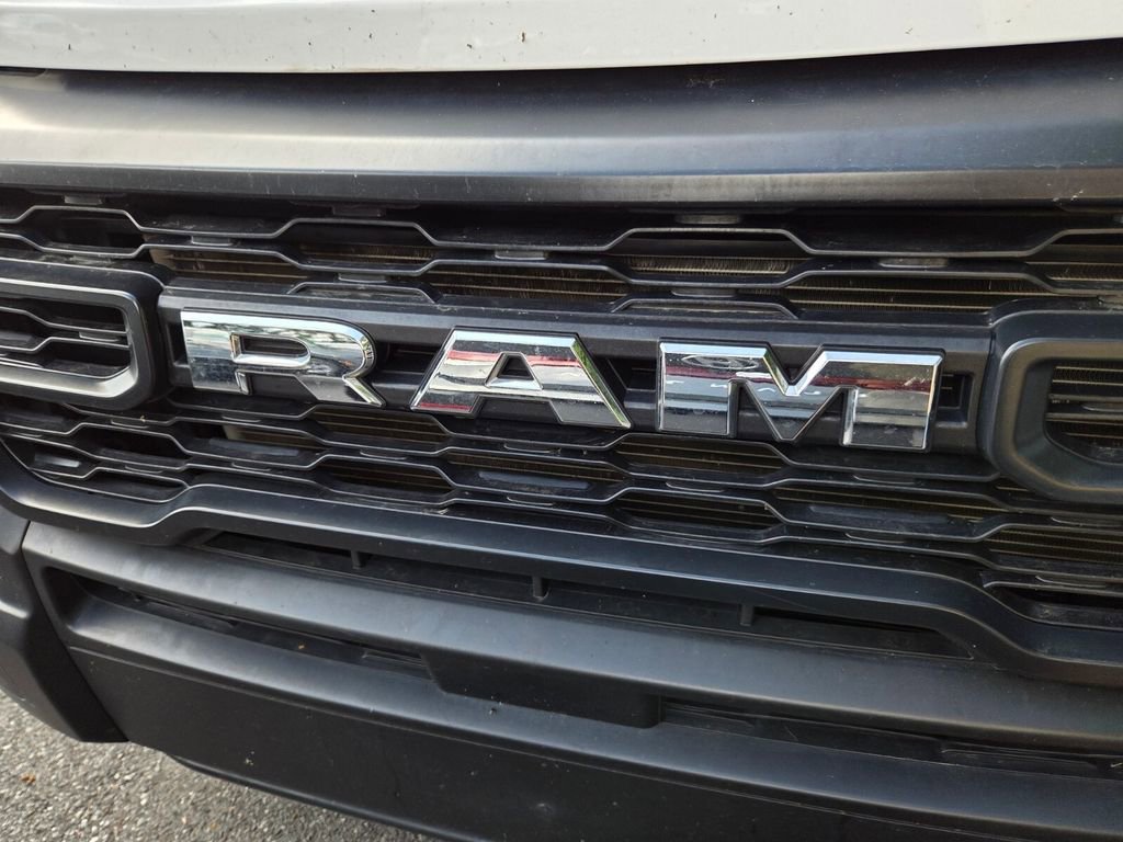 Used 2023 RAM ProMaster 2500 FWD image 2