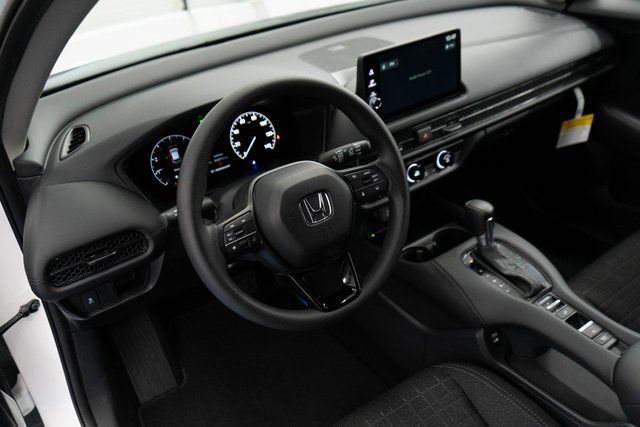 New 2026 Honda HR-V LX image 3