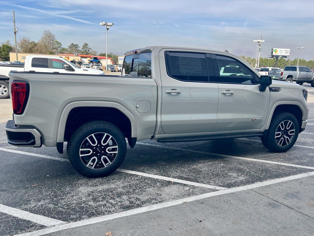 New 2026 GMC Sierra 1500 AT4 w/ AT4 Premium Package AWD/4WD image 4