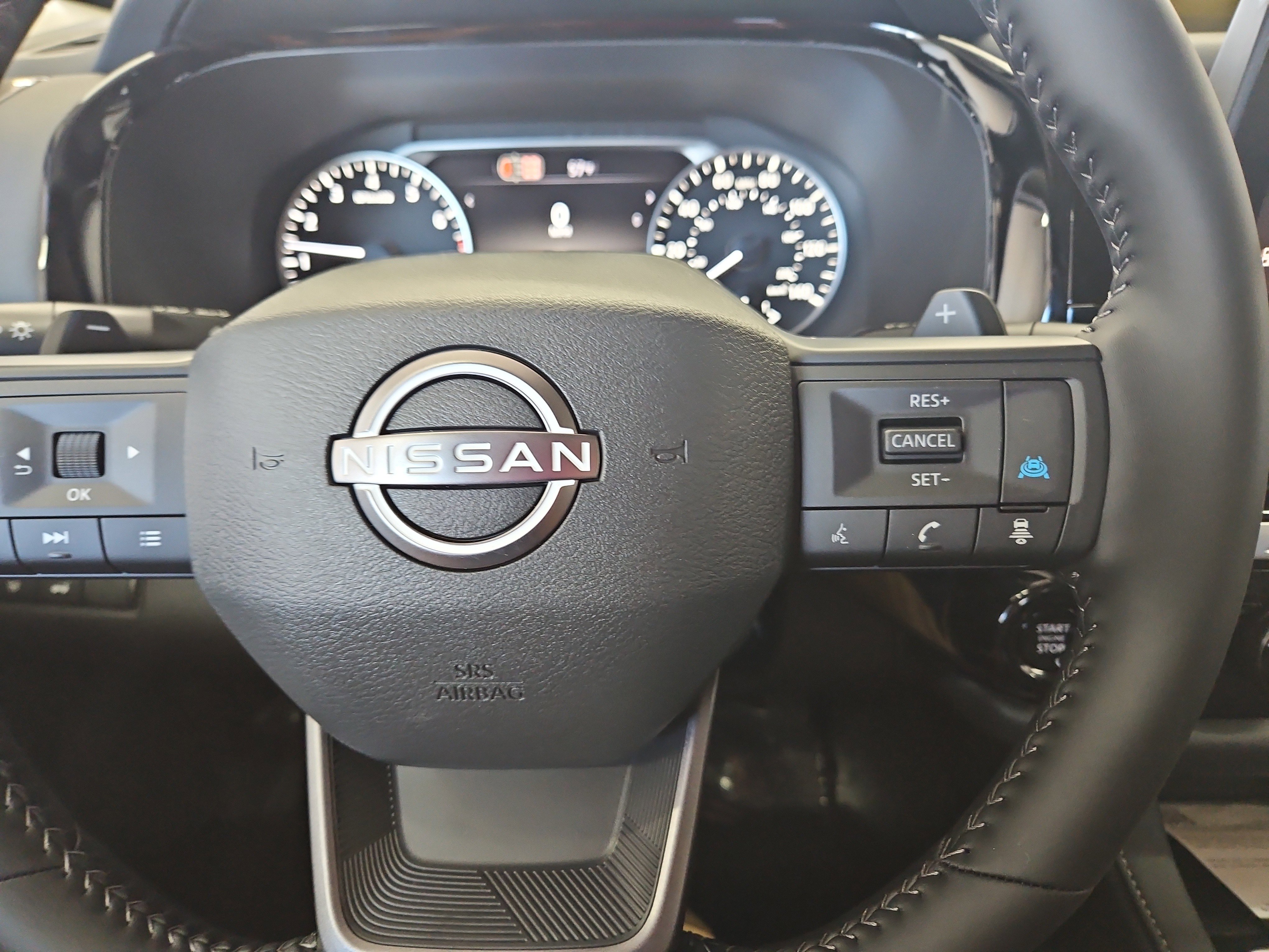 New 2026 Nissan Pathfinder SV AWD/4WD image 17