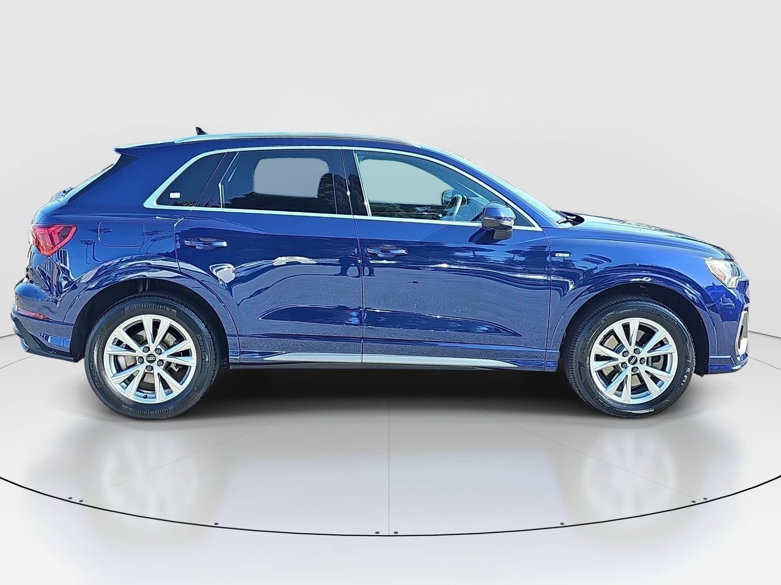 Used 2023 Audi Q3 2.0T Premium AWD/4WD image 4