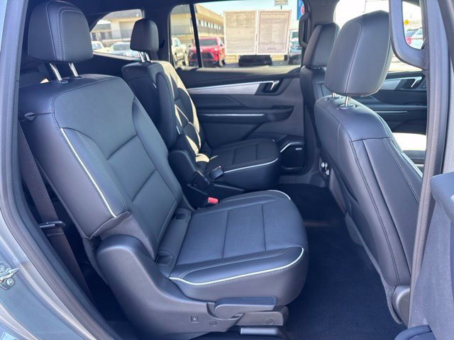 Used 2026 Buick Enclave Preferred w/ Power Package FWD image 22