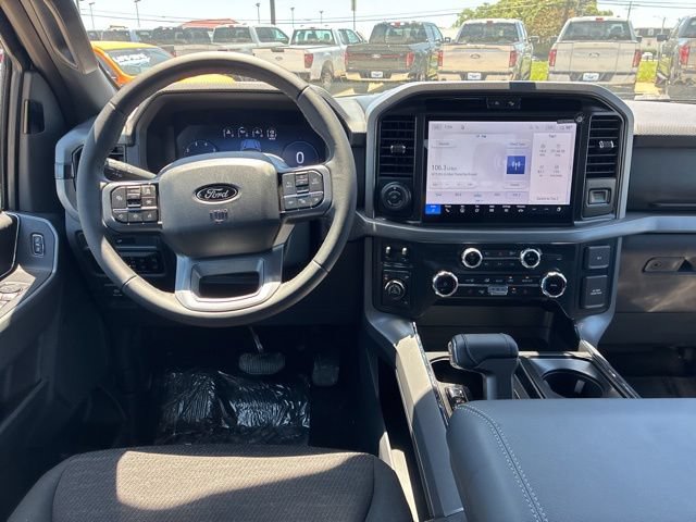 New 2026 Ford F150 XLT w/ Equipment Group 302A MID AWD/4WD image 23