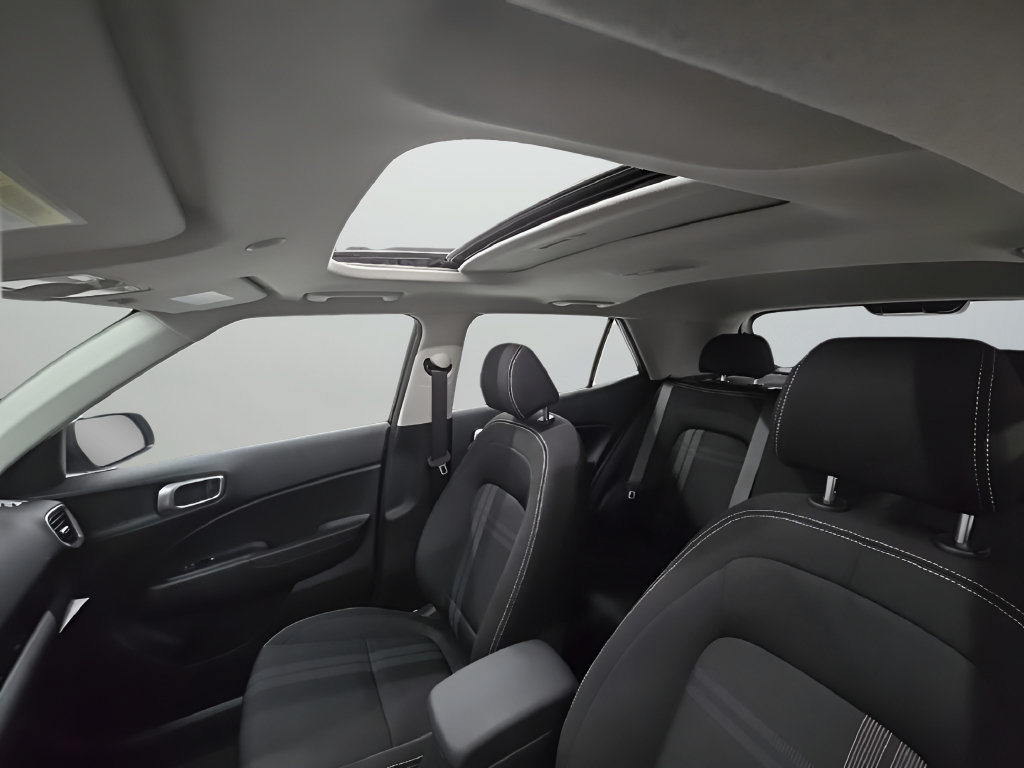 New 2026 Hyundai Venue SEL FWD image 38