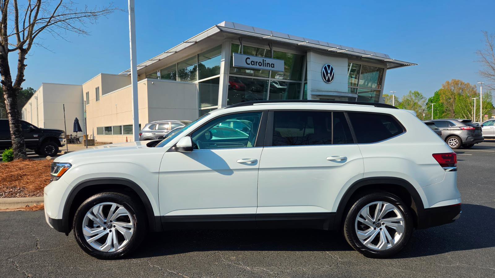 Certified 2022 Volkswagen Atlas SE video 2