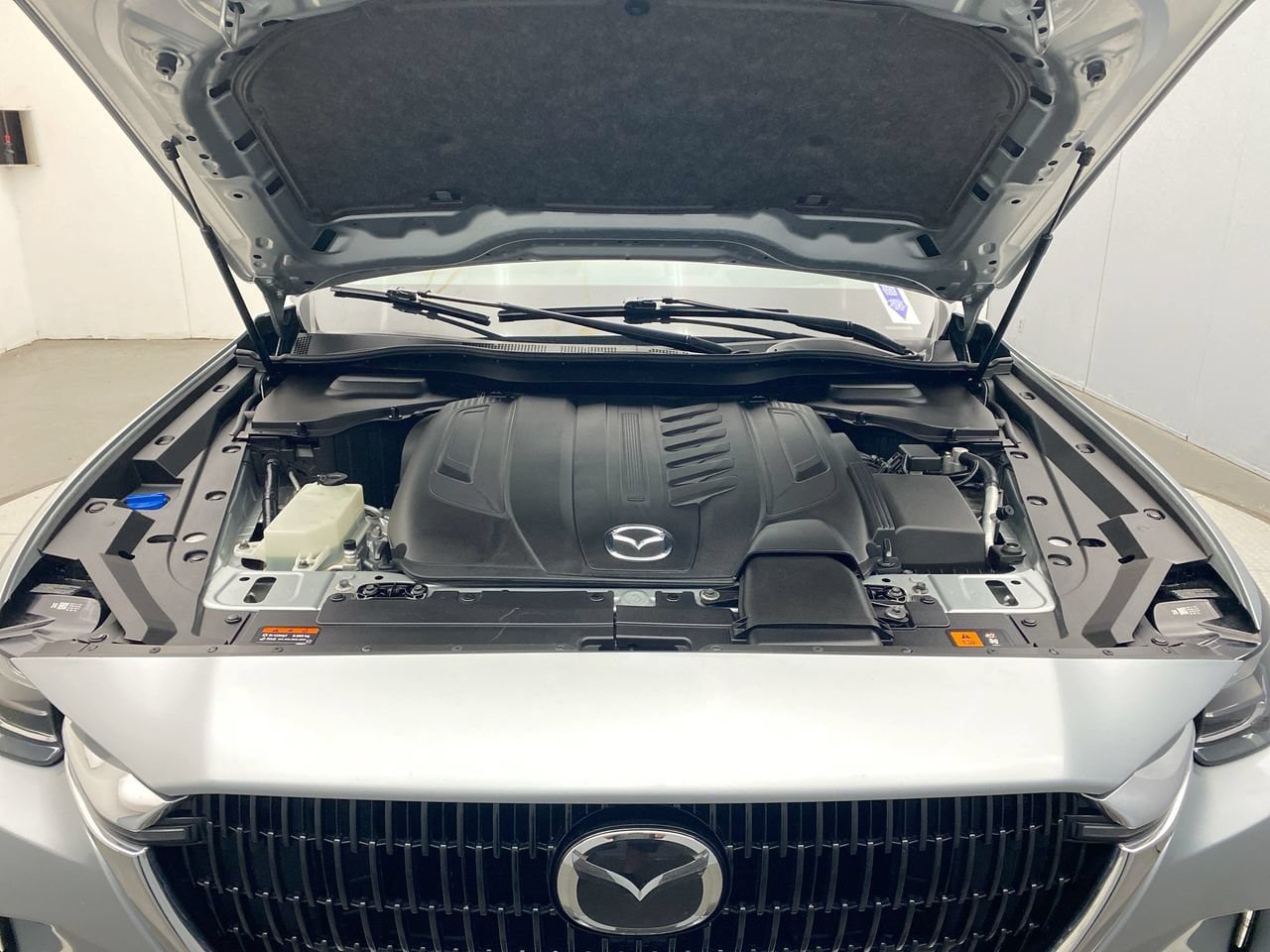 Used 2024 MAZDA CX-90 3.3 Turbo w/ Premium Package AWD/4WD image 11