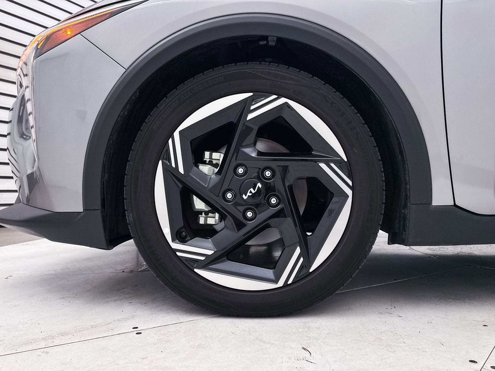 Certified 2025 Kia K4 EX image 13