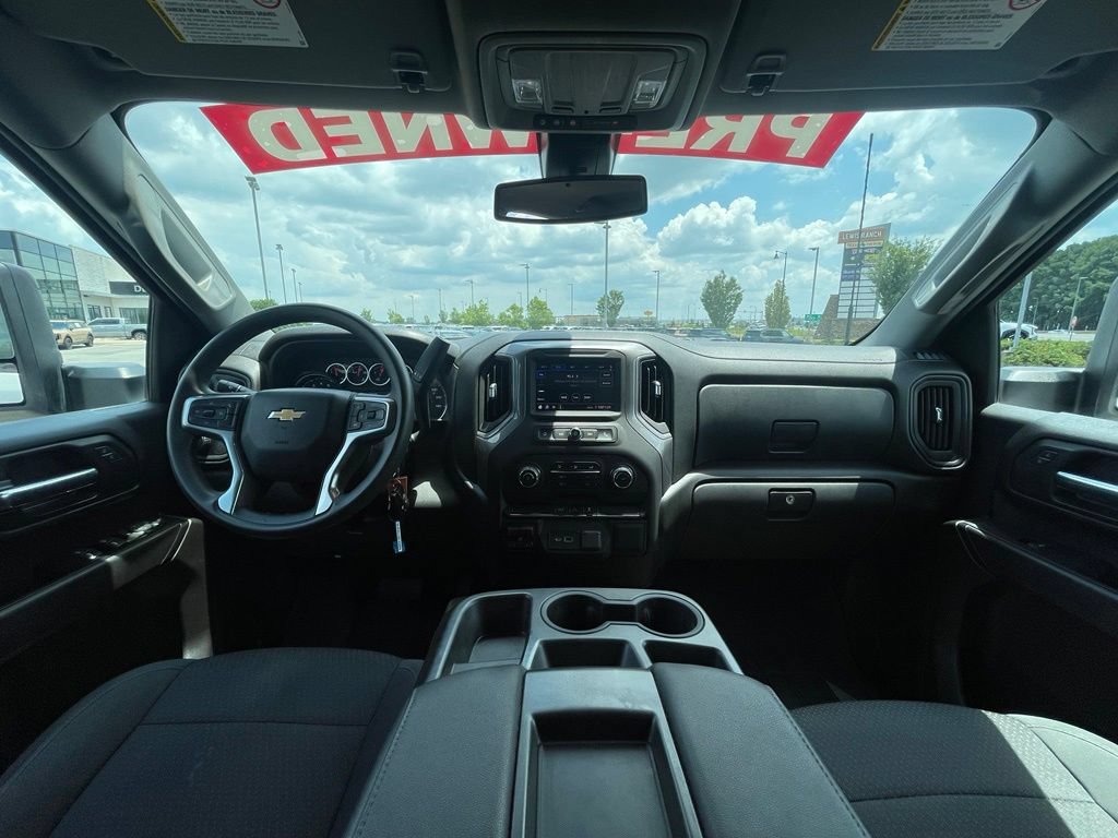 Used 2023 Chevrolet Silverado 2500 Custom w/ Custom Value Package AWD/4WD image 27