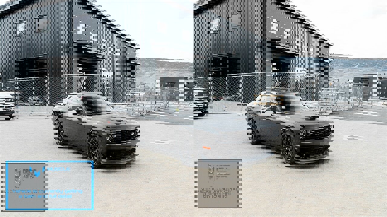 Used 2018 Dodge Challenger T/A image 7