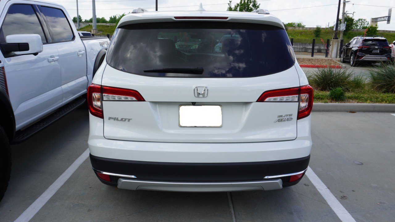 Used 2020 Honda Pilot Elite image 6