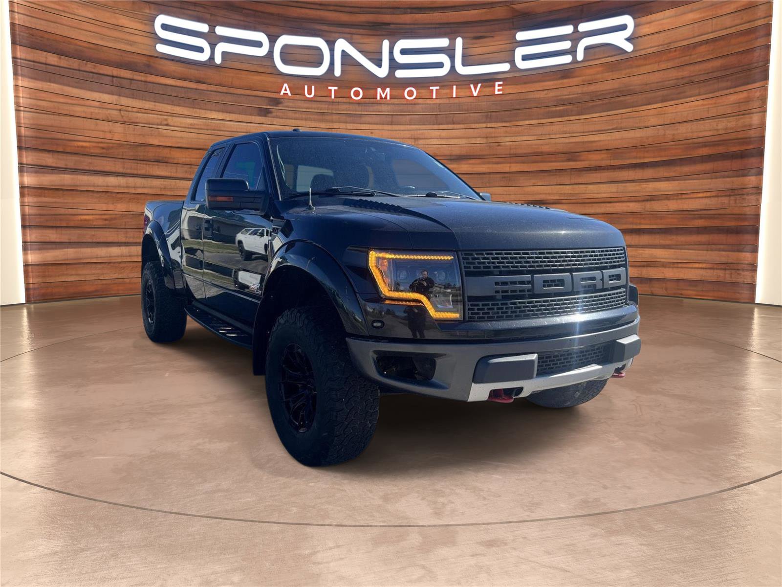 Used 2011 Ford F150 Raptor w/ Raptor Luxury Pkg image 8