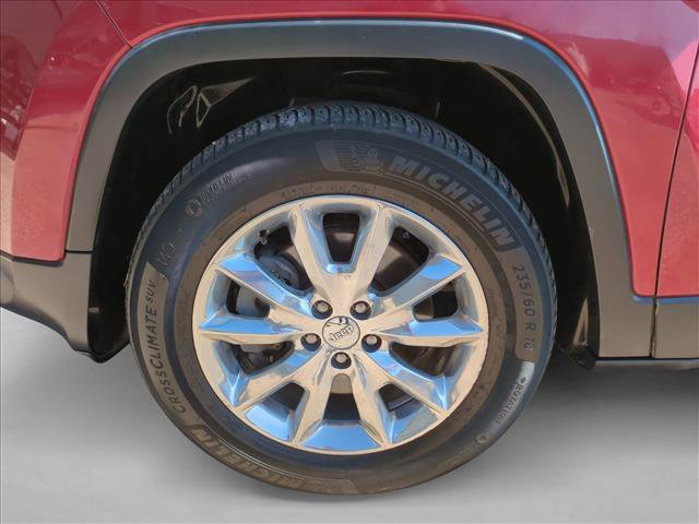 Used 2015 Jeep Cherokee Latitude image 24