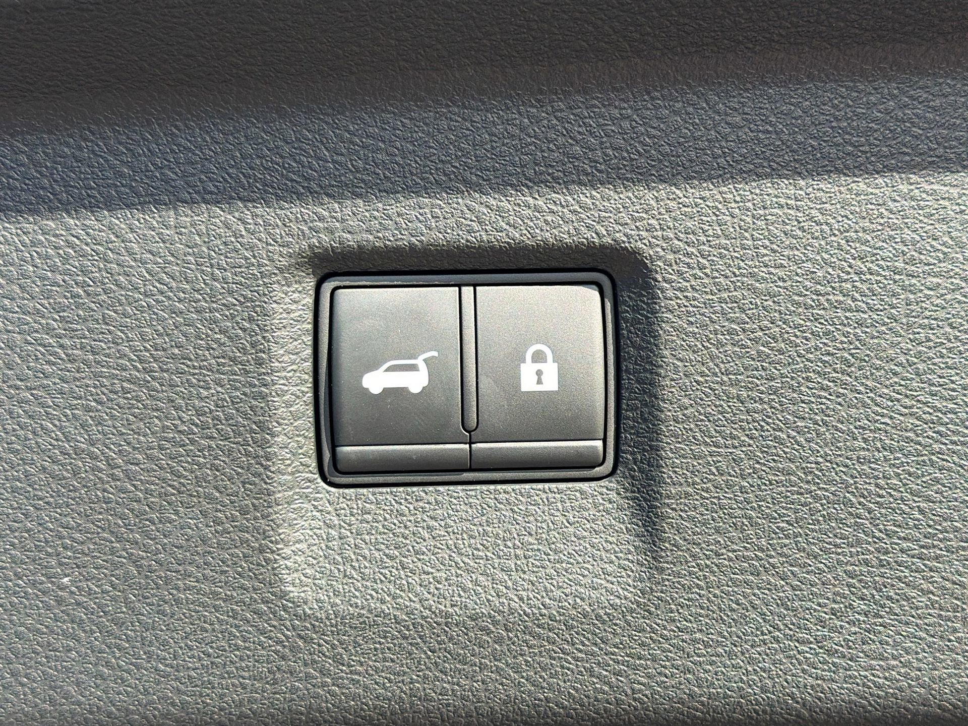 Used 2022 INFINITI QX60 Luxe w/ Cargo Package image 14