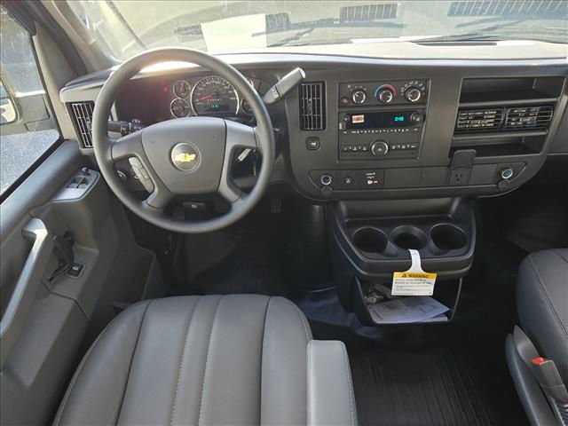 New 2026 Chevrolet Express 2500 w/ Driver Convenience Package image 17