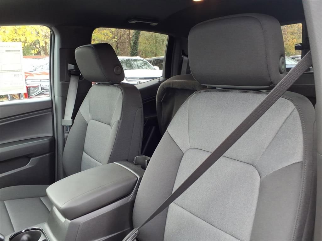 Used 2026 Chevrolet Colorado W/T w/ Advanced Trailering Package image 12