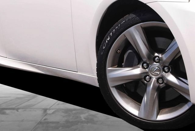 Used 2014 Lexus IS 350 w/ Navigation Package RWD image 3