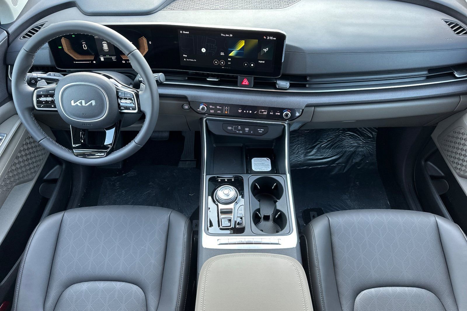 New 2026 Kia Carnival EX image 13