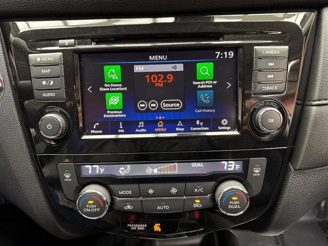 Used 2020 Nissan Rogue SV w/ Premium Package image 21