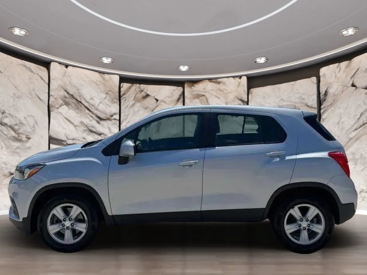 Used 2020 Chevrolet Trax LS FWD image 3