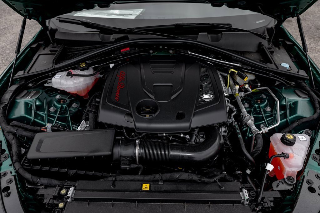 New 2025 Alfa Romeo Giulia w/ Veloce Package Rwd image 38