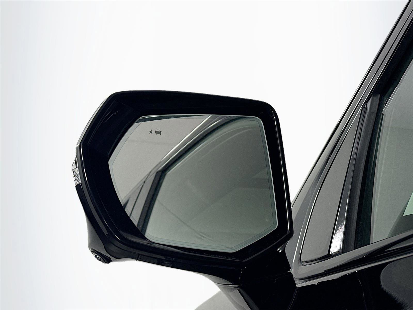 Used 2024 Cadillac Escalade Sport image 5