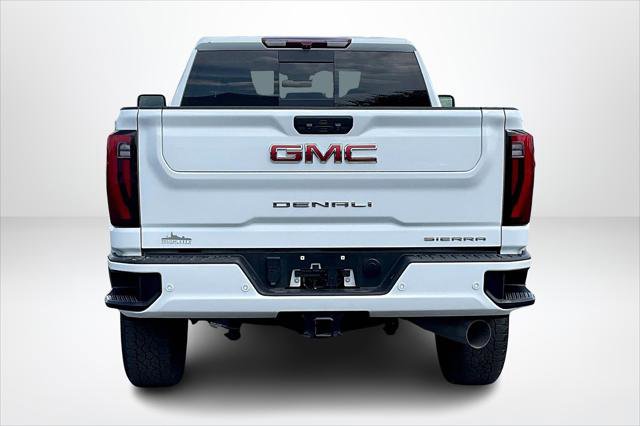 Used 2024 GMC Sierra 2500 Denali image 6