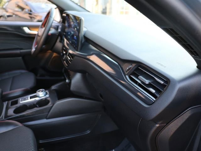 Used 2024 Ford Escape ST-Line w/ Tech Pack #1 image 11