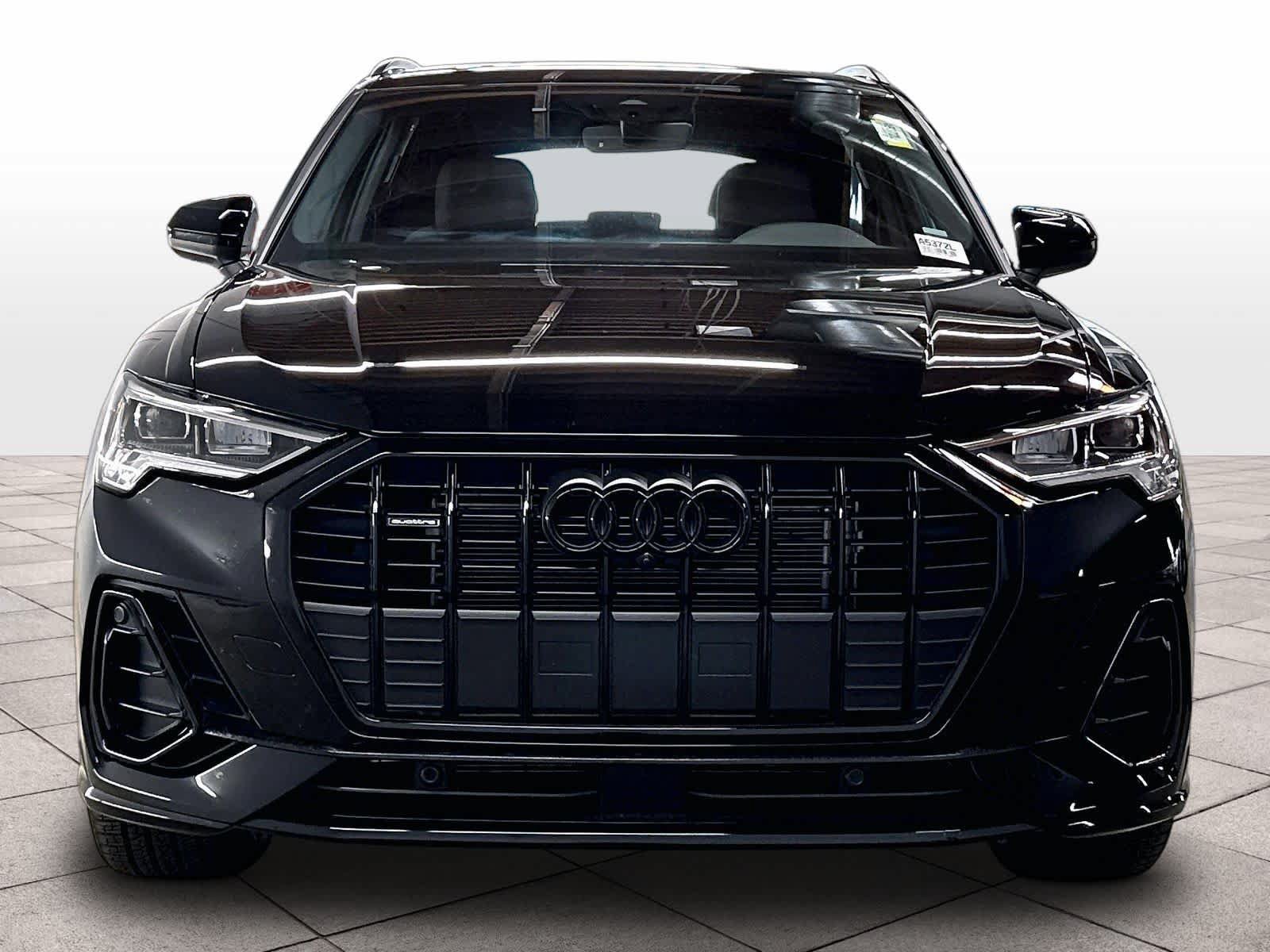 Certified 2025 Audi Q3 2.0T Premium Plus w/ Premium Plus Package AWD/4WD image 3