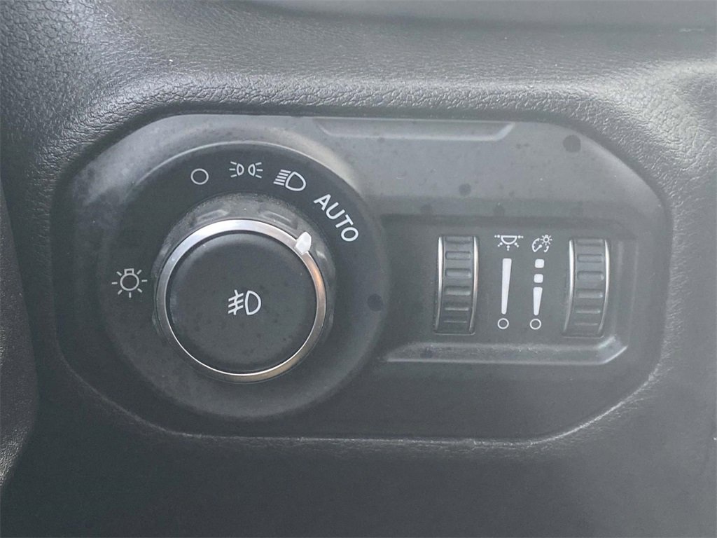 Used 2021 Jeep Wrangler Unlimited Sport image 34