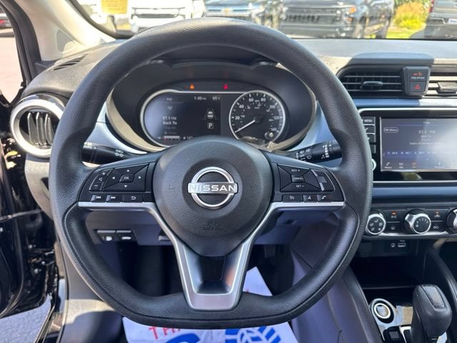 Used 2025 Nissan Versa SV FWD image 12