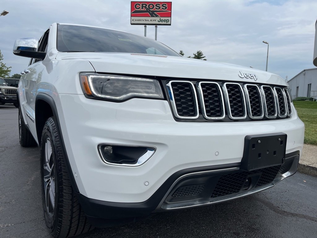 Used 2022 Jeep Grand Cherokee Limited w/ Trailer Tow Group IV image 32