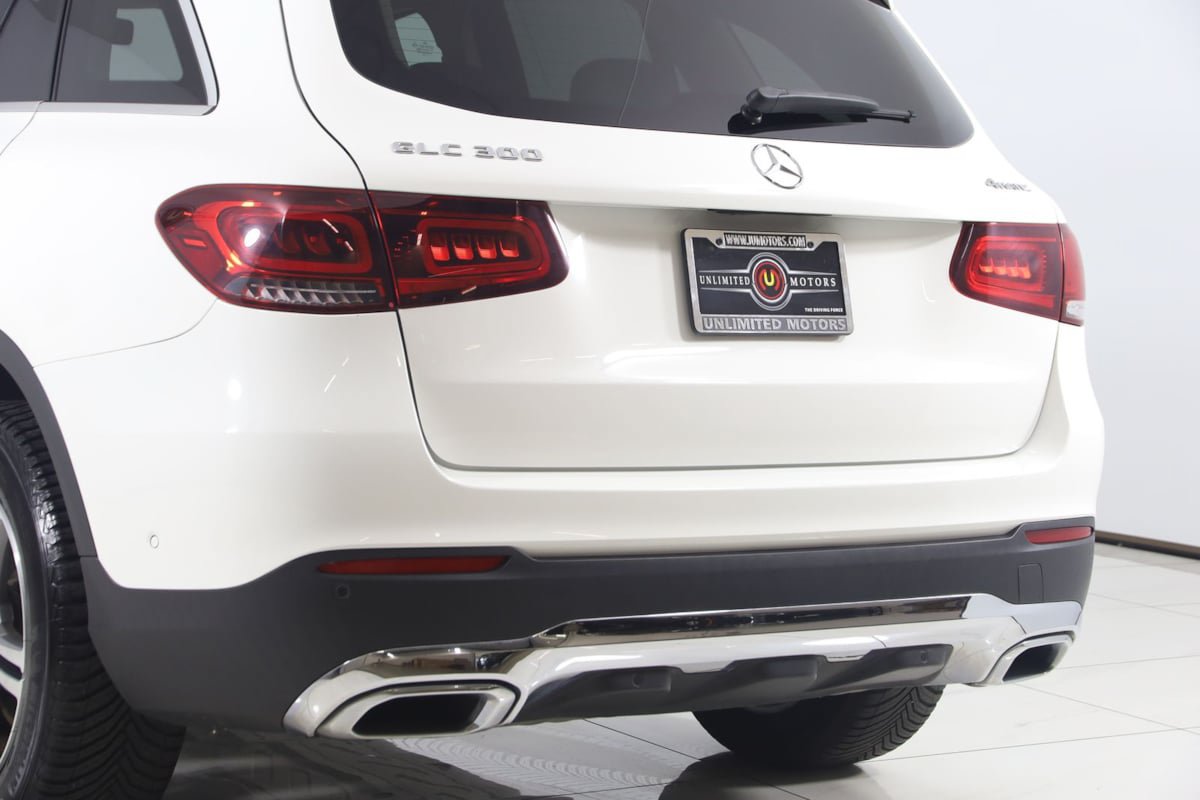 Used 2021 Mercedes-Benz GLC 300 4MATIC image 22