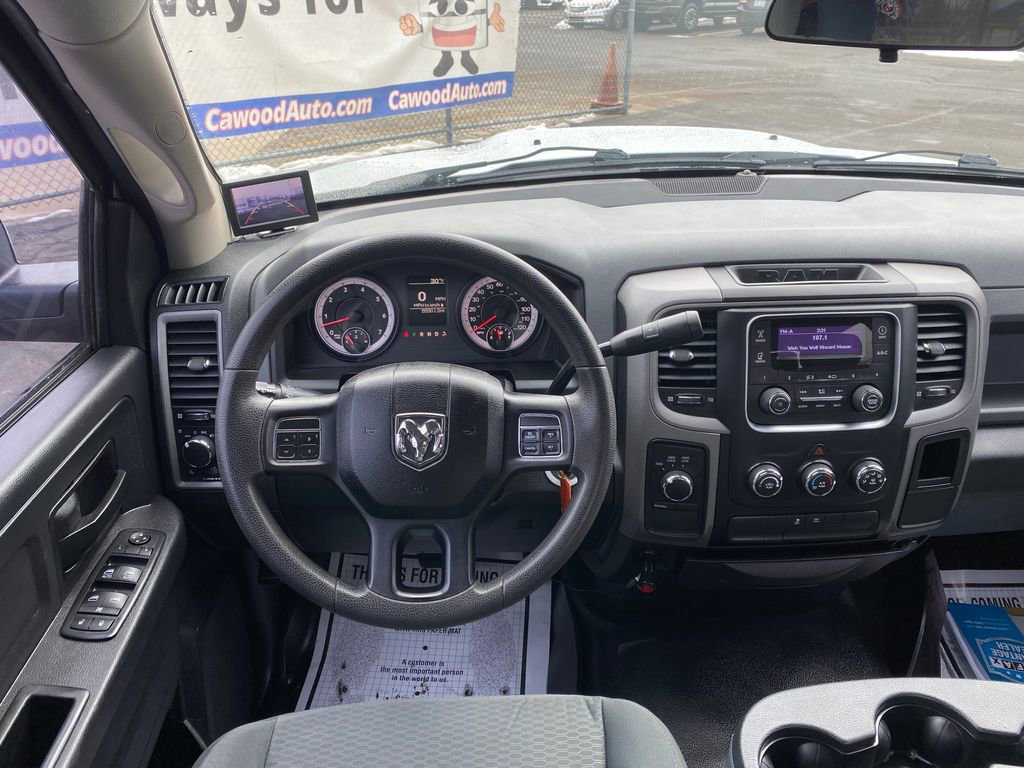 Used 2015 RAM 1500 ST w/ SXT Appearance Group image 19