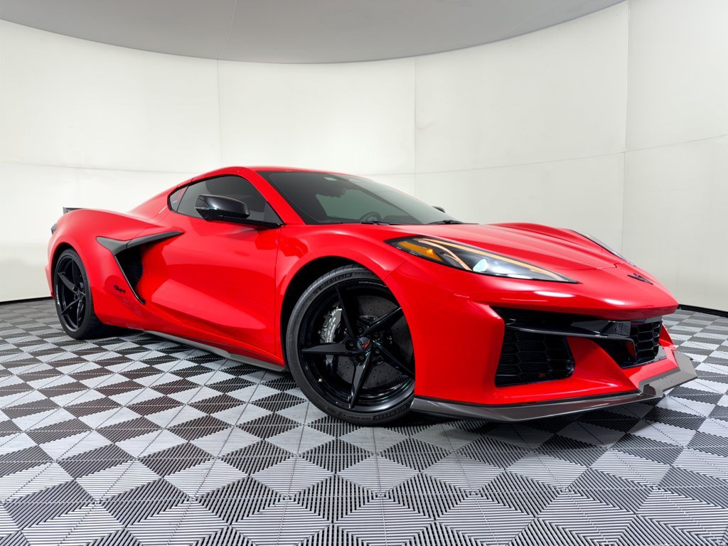 Used 2025 Chevrolet Corvette E-Ray w/ ZER Performance Package AWD/4WD image 7