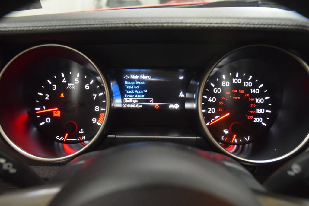 Used 2016 Ford Mustang Shelby GT350 w/ Technology Package RWD image 50