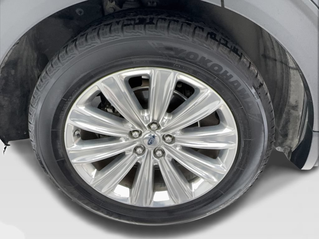 Used 2020 Ford Explorer Limited RWD image 16
