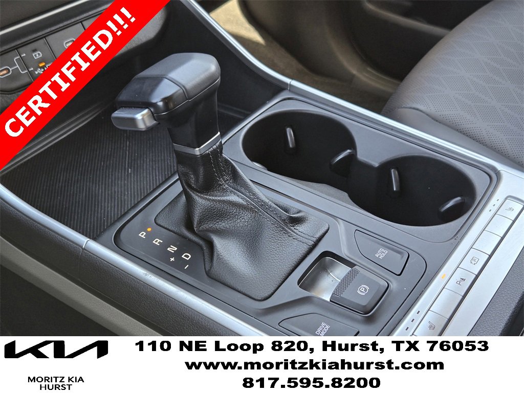 Certified 2025 Kia Carnival image 9